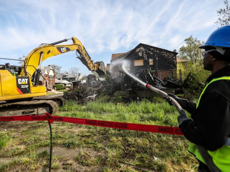 636645960991187670-RUCK-blackcontractors-CP