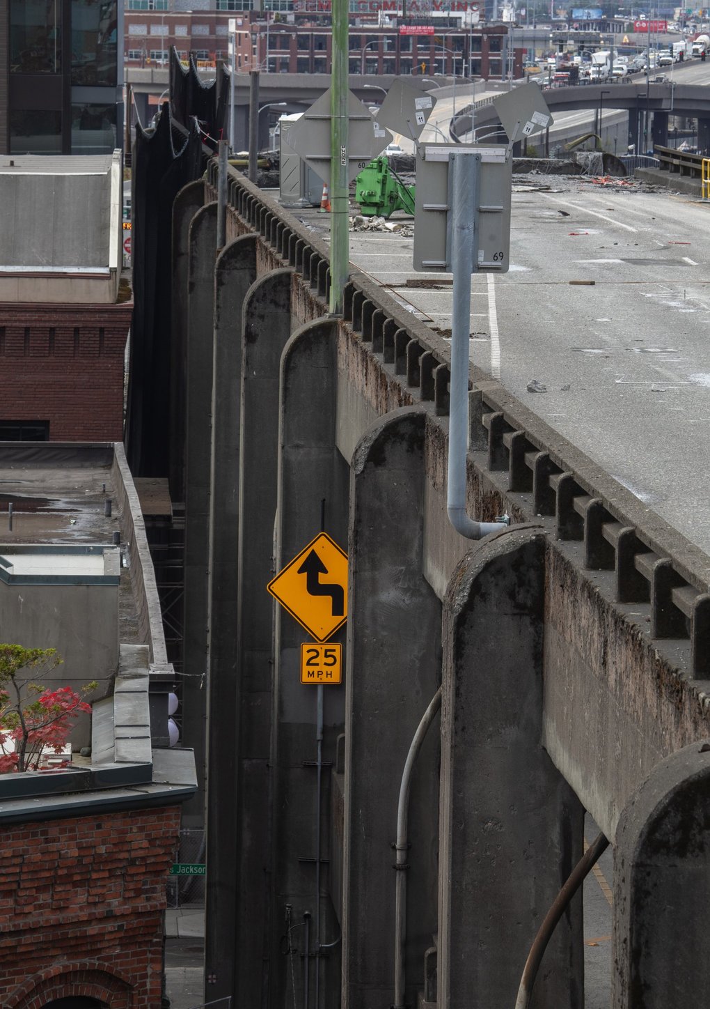 08022019_Viaduct_demo_1738592-1020x1448