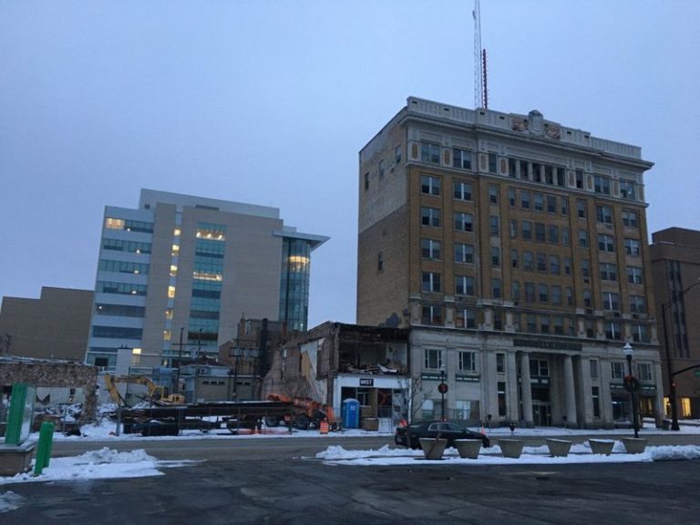 SH7422SX55DYLI7VK4CMO2QVGM