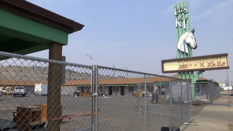 ewscripps.brightspotcdn.com