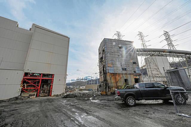 6992367_web1_vnd-SpringDemo